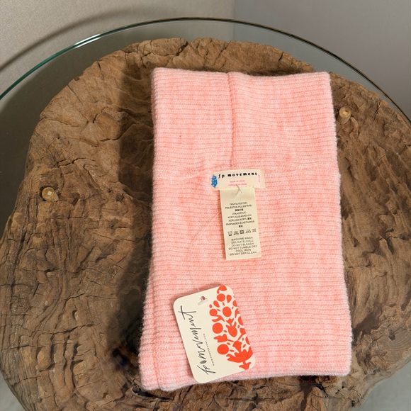 Free People Road runner ear warmer new - Picture 4 of 4